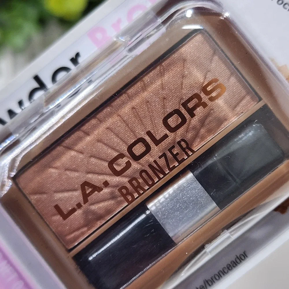 L.A. COLORS Powder Bronzer - Baked C62243 ~ 0.13 oz ~ New and Unopened